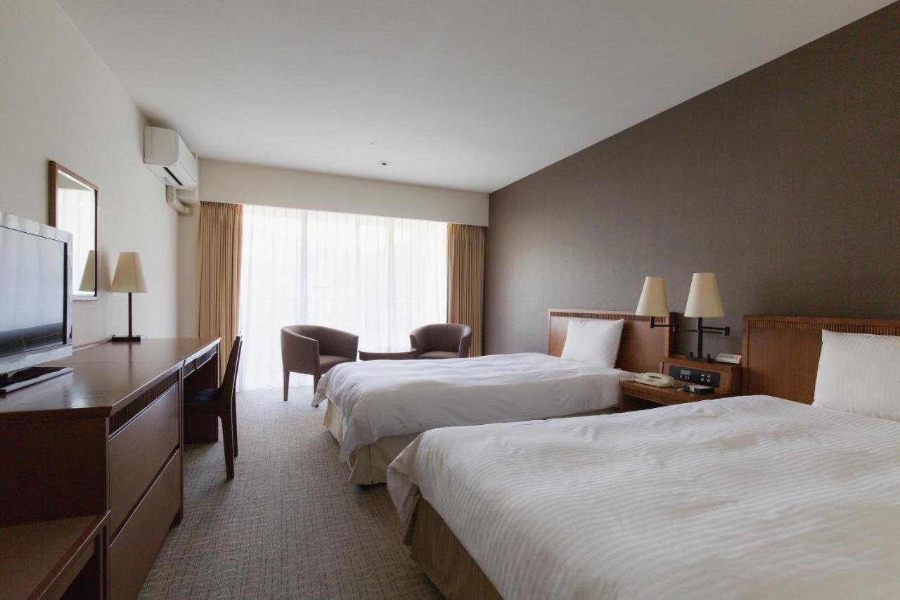 Em Wellness Kurashinohakko Lifestyle Resort Okinawa Exterior photo